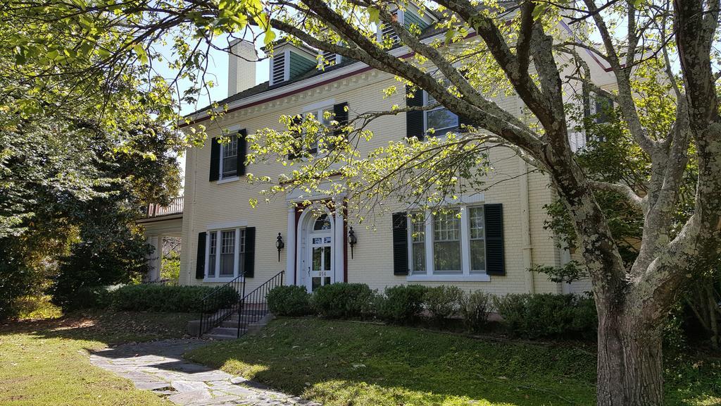Morehead Manor Bed&Breakfast Durham Exterior foto