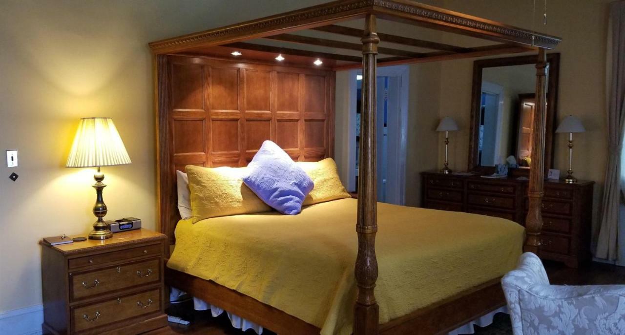 Morehead Manor Bed&Breakfast Durham Exterior foto